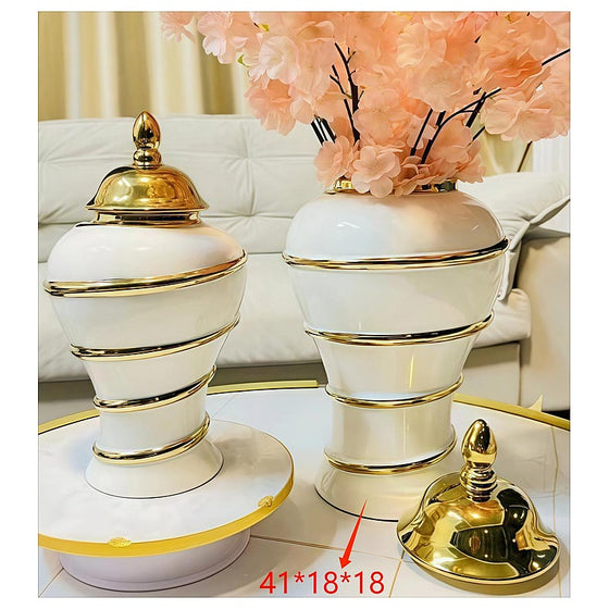 LT-AC390 - JARRÓN DECORATIVO BLANCO Y DORADO (6/1)