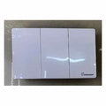EL-CN007 - PLACA CON INTERRUPTORES TRIPLES (200/1)