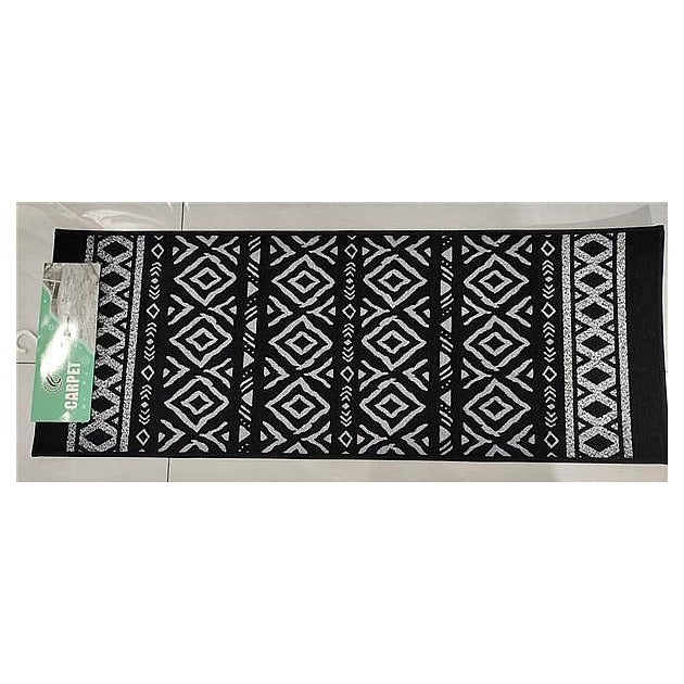 J1J5583 - - ALFOMBRA NEGRO CON PATRÓN GEOMÉTRICO (30/1)