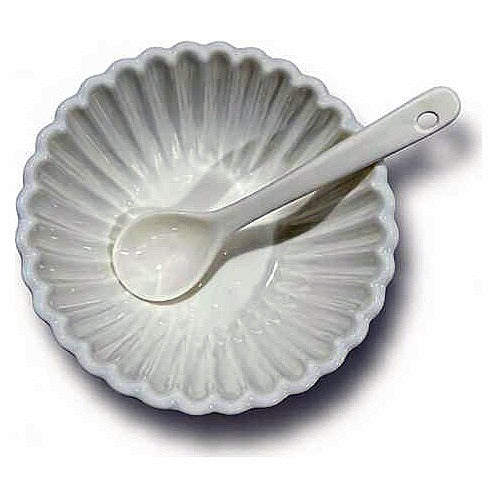 JJ54379 - PLATO CON CUCHARA DE CERÁMICA (24/1)