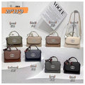 HG-LL035 - BOLSOS DE MUJER CON ASA Y LOGO METÁLICO (80/1)