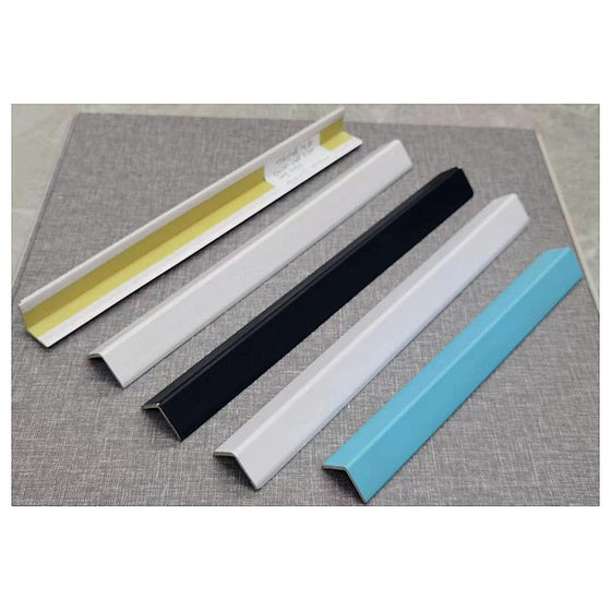 BM-NY011 - PERFIL ESQUINERO DE PVC (100/1)